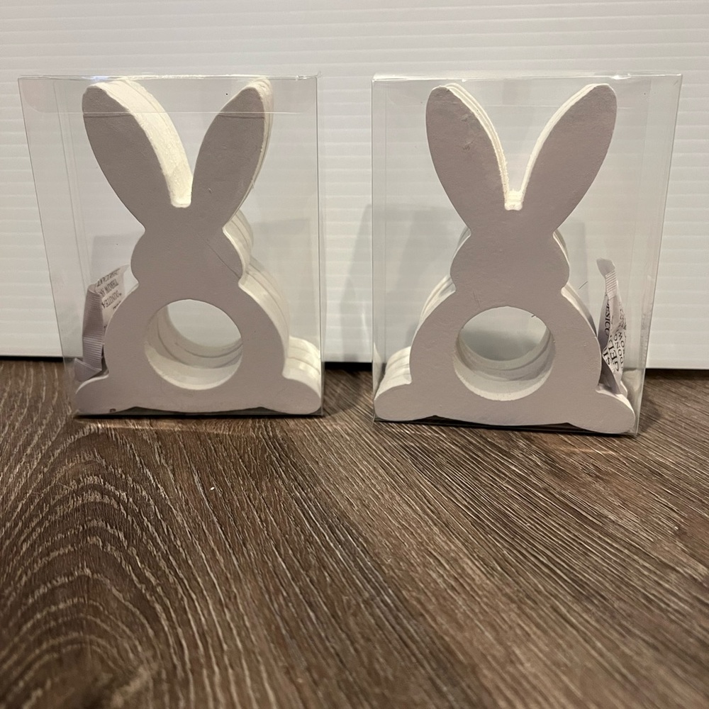 Cute Wooden Bunny Napkin Holders- 2 Sets of 4 (8 total)- NWT